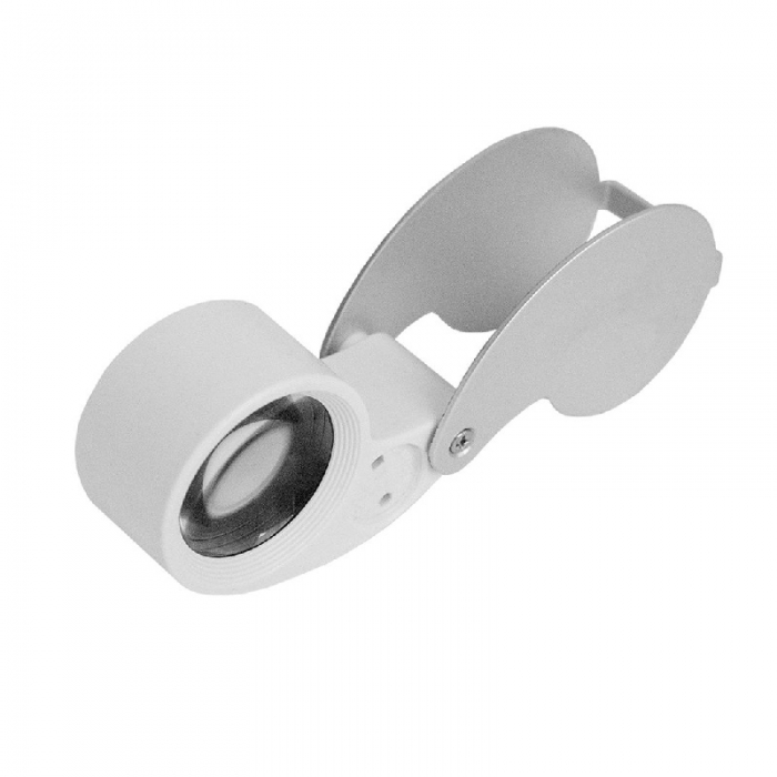 ESSENTIALS ILLUMINATED MAGNIFIER LOUPE