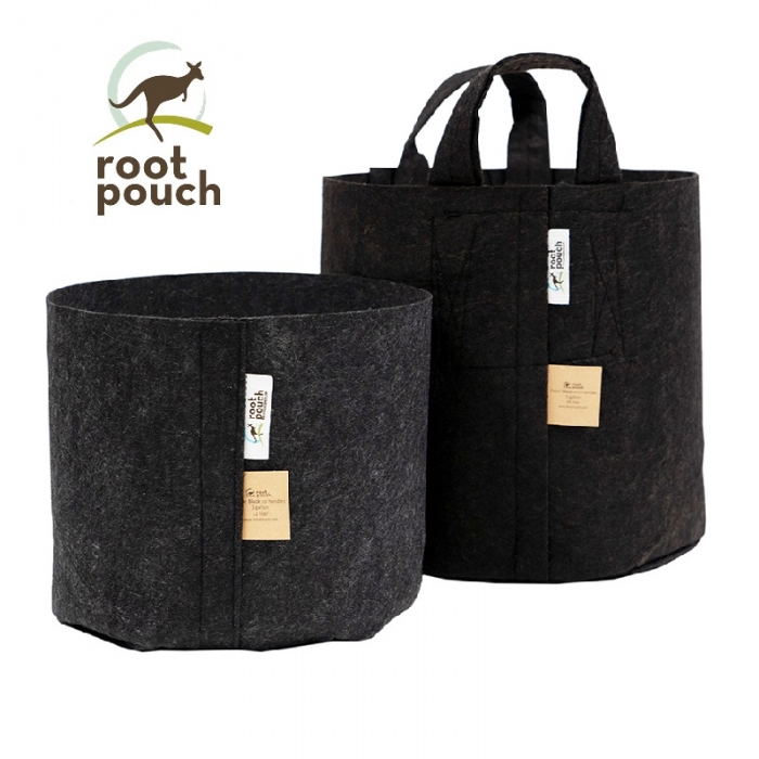 Root Pouch Black 22lit